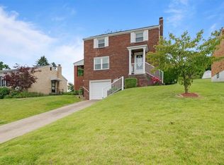 4417 Woodhill Dr, Homestead, PA 15120