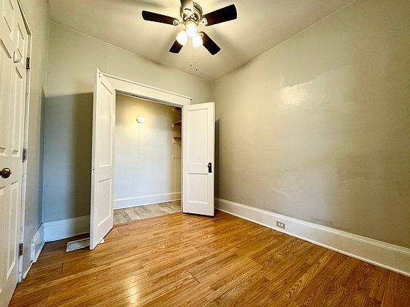 3rd image of 1057 W 8th St
