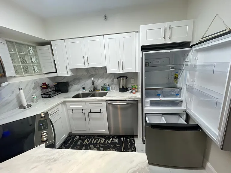 9156 Collins Ave #210 — Photo 21