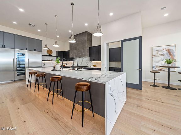 4th image of 3967 N River Gate Pl