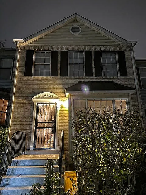 6527 Ronald Rd photo 1