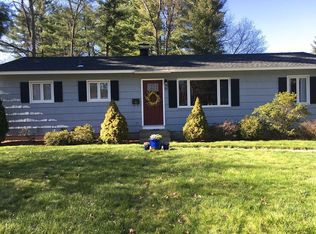 64 Fernbrook Rd, Northborough, MA 01532