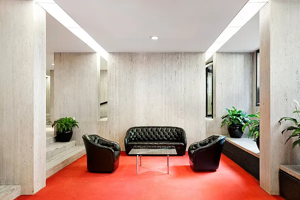 Rented by Solow Realty | media 11