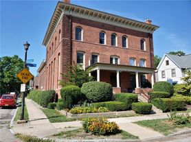 94 Averill Ave, Rochester, NY
