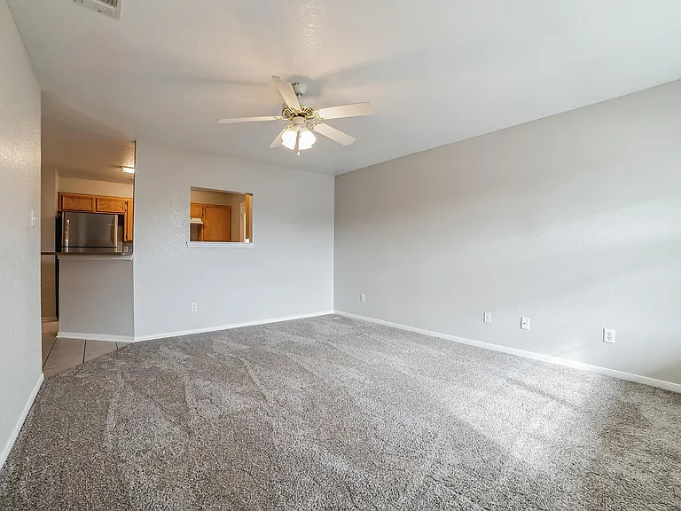 319 Cedar Ridge Dr #B — Photo 28