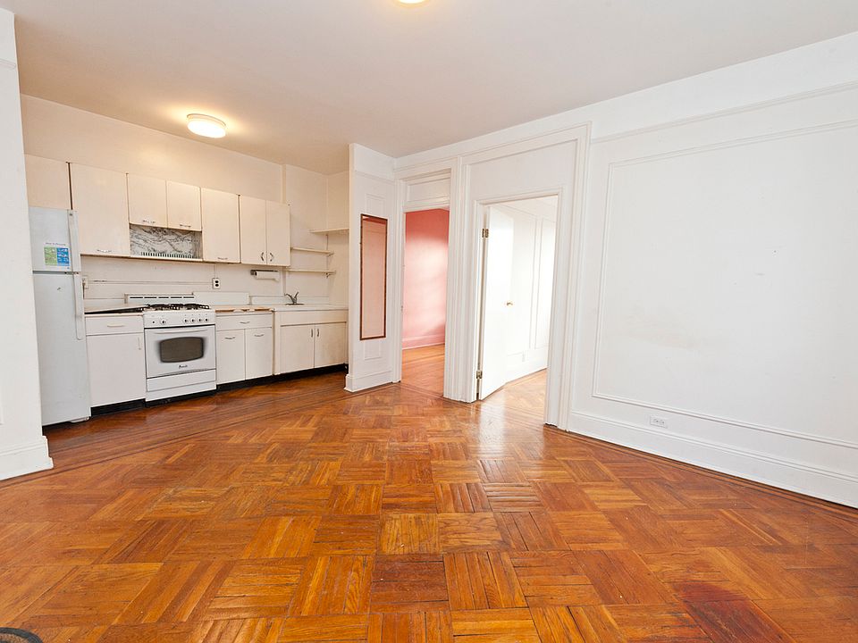 1st image of 3717 28th Ave APT 3L