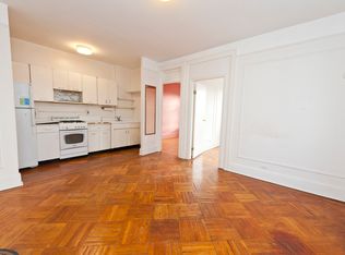 37-17 28th Ave, Astoria, NY 11103