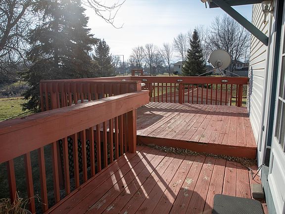 2nd image of 2179 Wildwood Ct