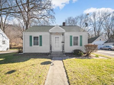 705 N Jefferson St, Lowell, MI, 49331