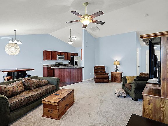 4th image of 8071 Oriole Point Dr