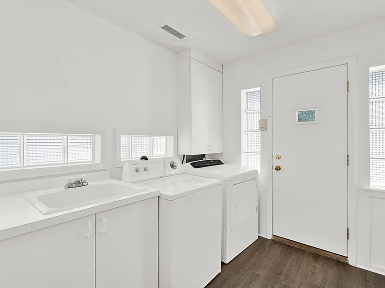 6060 Franklin Rd — Photo 15