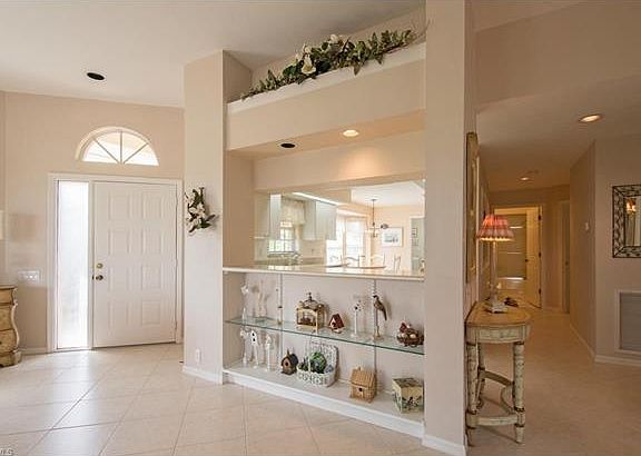 4th image of 10393 Quail Crown Dr #35