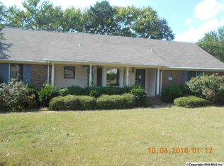 9408 Dons Ct SE, Huntsville, AL 35803