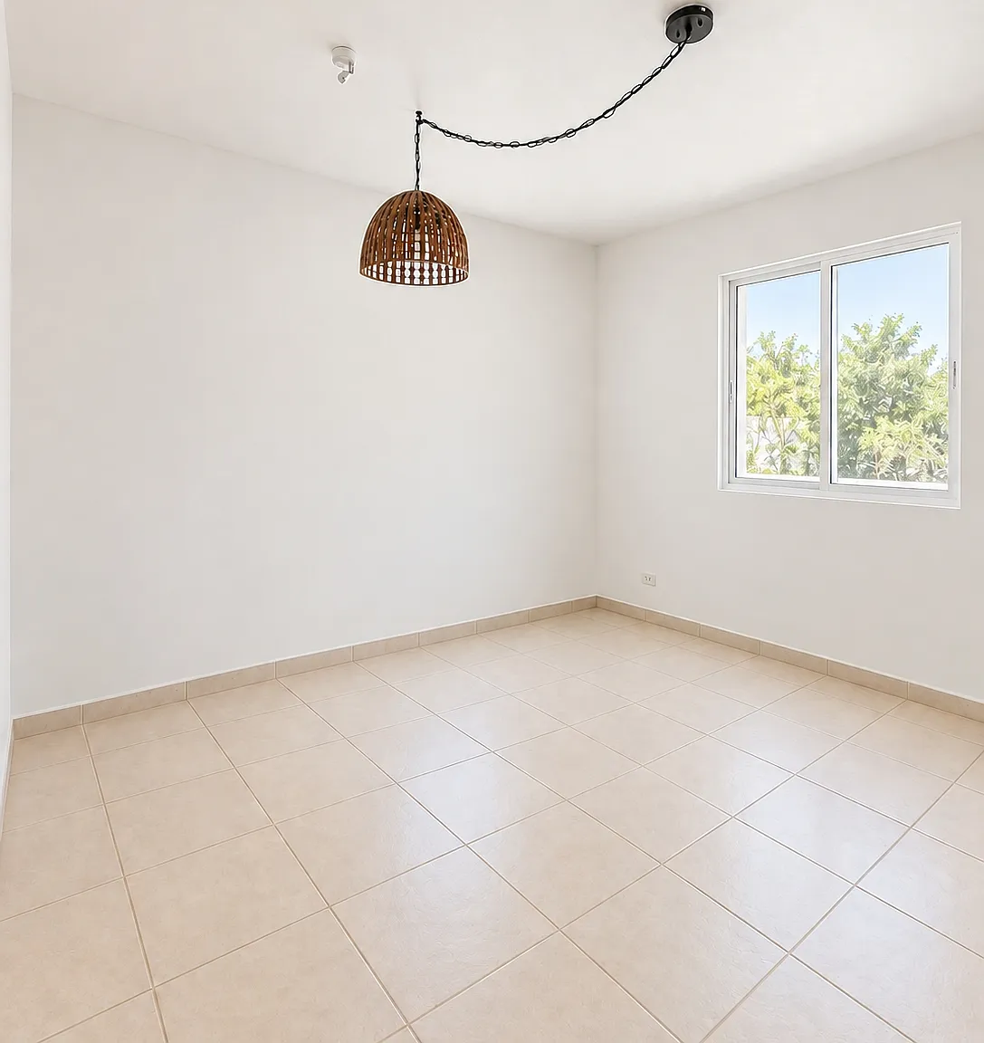 3 bed, 2.0 bath, 1300 sqft, $1,800 — Photo 4