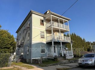 25 Cote Ave UNIT 3R, Woonsocket, RI 02895