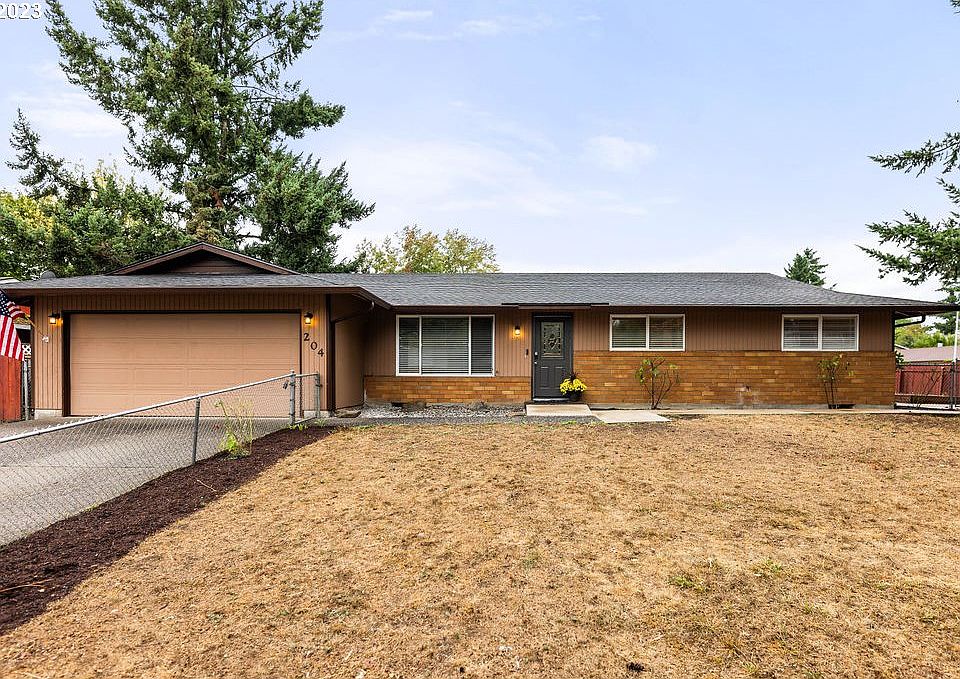 1st image of 204 SE 159th Ave