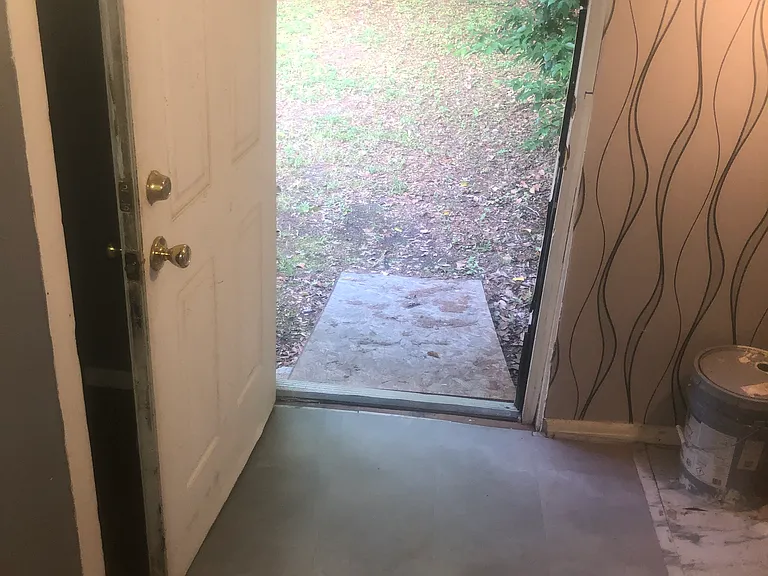 353 Pinehill Dr — Photo 13
