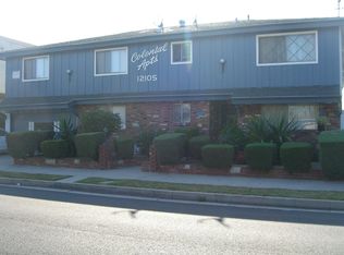 12105 York Ave APT F1, Hawthorne, CA 90250