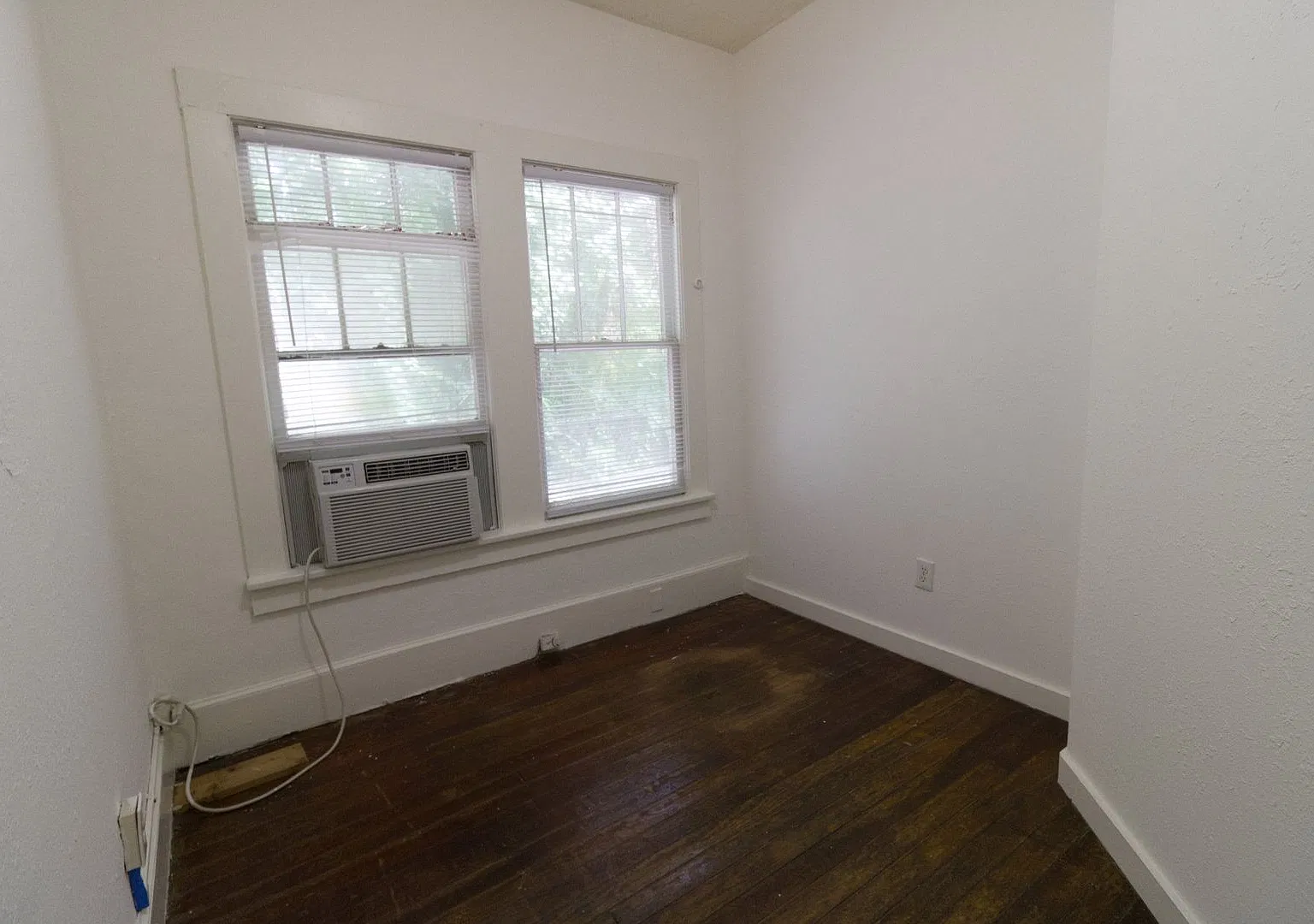 Lovely Duplex in Alligator Alley w/ Den — Photo 4