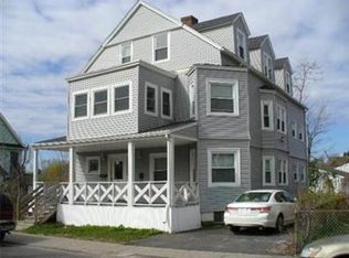 34 Foster St, Springfield, MA 01105
