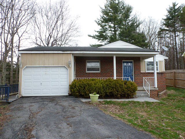 1st image of 278 Timber Hill Dr