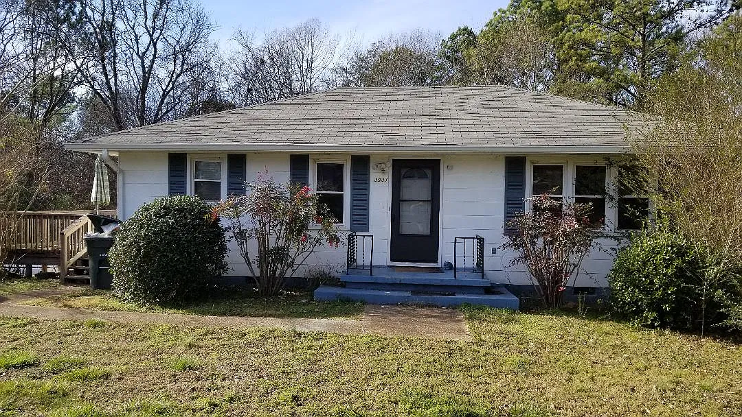 2 bed, 1000 sqft, $1,350 — Photo 1