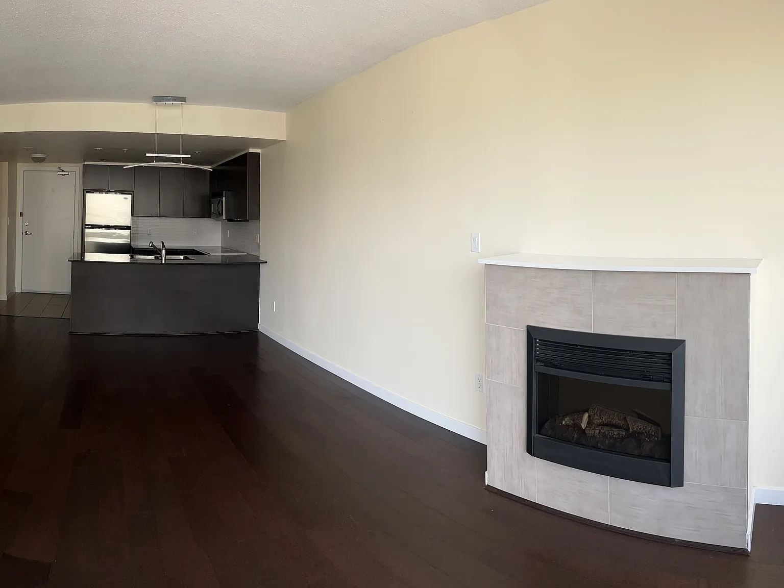1 bed, 700 sqft, $2,600 — Photo 4
