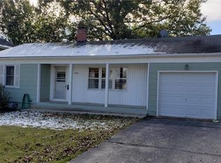 10605 E 25th Ter, Independence, MO 64052