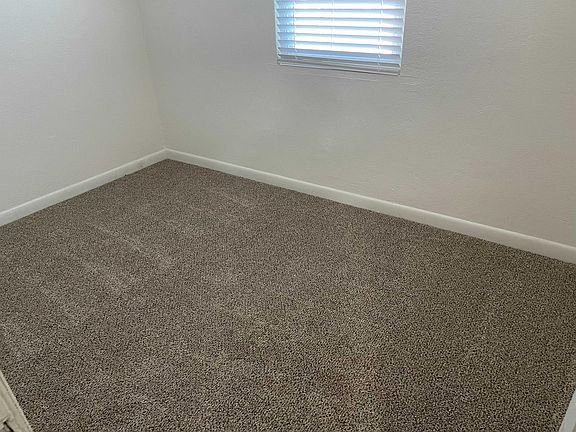 4th image of 3569 Park St