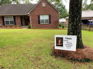 2421 Stonewood Dr, Dothan, AL 36301