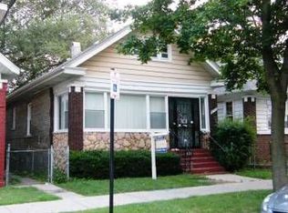 8137 S Bennett Ave, Chicago, IL 60617