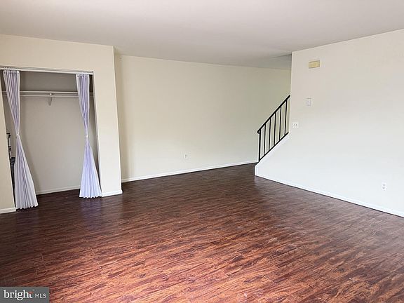4th image of 1303 Georgetown Rd