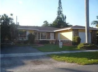 213 NE 1st Ct, Dania, FL 33004