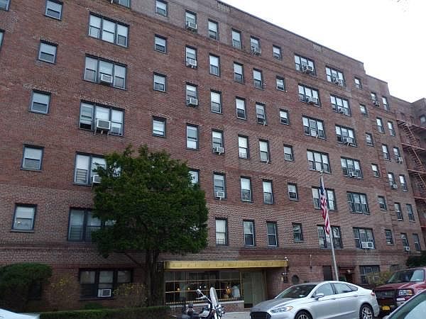 1st image of 14350 Hoover Ave APT 605