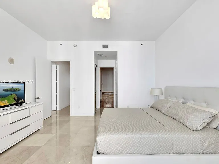 15811 SE Collins Ave #4002 — Photo 8