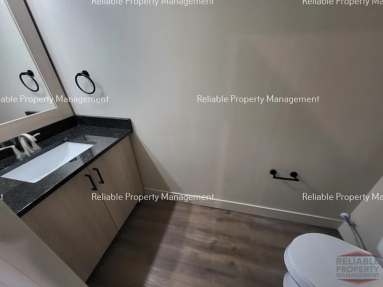 2701 E Derrald Ave — Photo 5