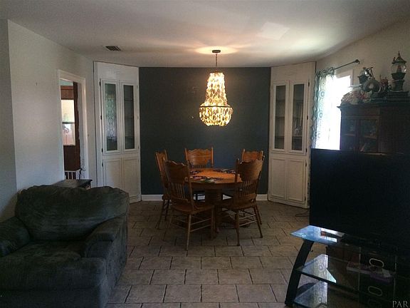 4th image of 1000 Knowles Ave