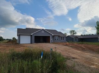 5377 Cornhusk Ln, Omro, WI 54963