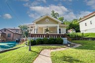 photo property thumbnail