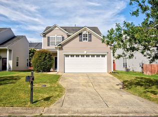 5140 Mabe Dr, Holly Springs, NC 27540