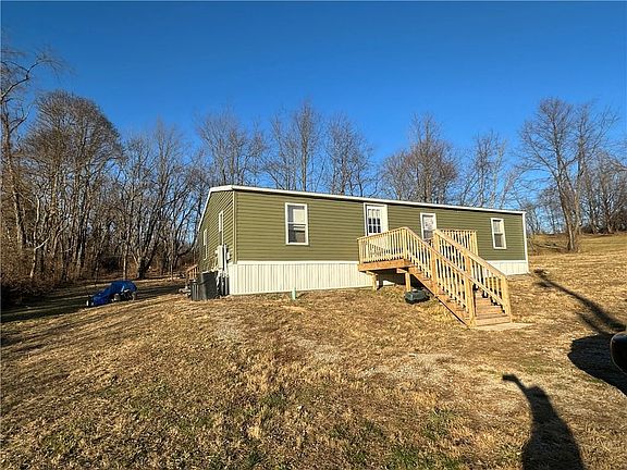2nd image of 113 Hawkview Dr