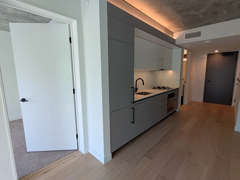 960 Market St #623 — Photo 8
