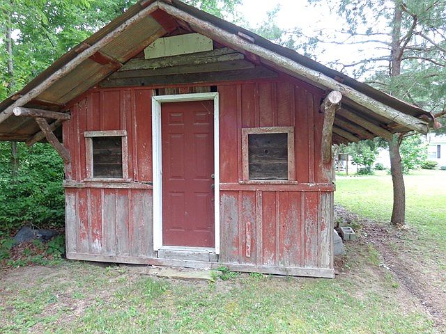 1st image of 206 Kingwood Dr