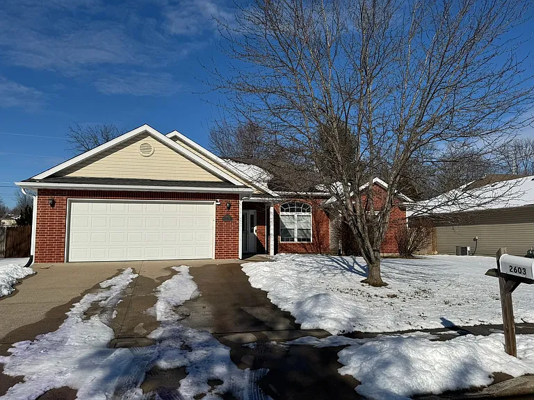 2603 Oakfield Dr — Photo 31