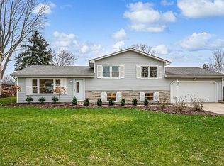 1922 Farmdale Ave, Mineral Ridge, OH