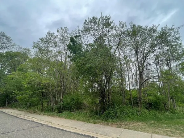 420/422 Tony St, Osceola, WI 54020