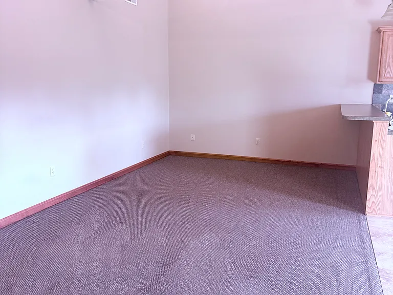 8333 Edinboro Rd #4 — Photo 4