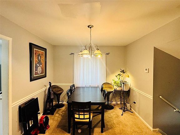 5th image of 521 Navarre Dr