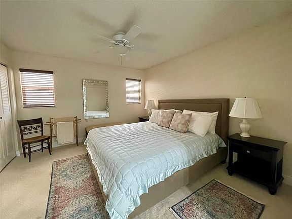 5th image of 4629 Poinciana Street #215