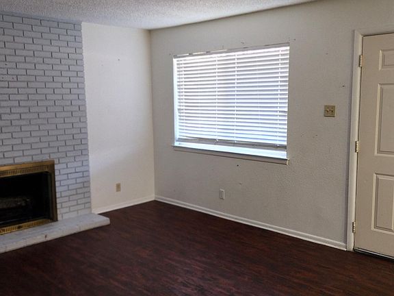 2nd image of 3901 Ortiz Ct NE APT A